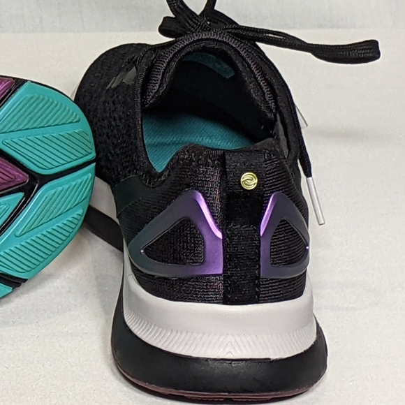 NEW Ryka Womens Dauntless Sneaker STUNNING Award winning runner Sz 6.5 - Picture 3 of 5